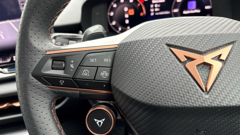 CUPRA Terramar 1.5 eHybrid 204 V2 5dr DSG Hatchback